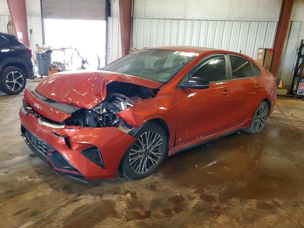 2022 KIA FORTE GT Line