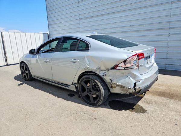 2012 VOLVO S60