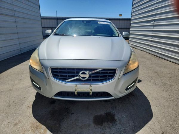2012 VOLVO S60