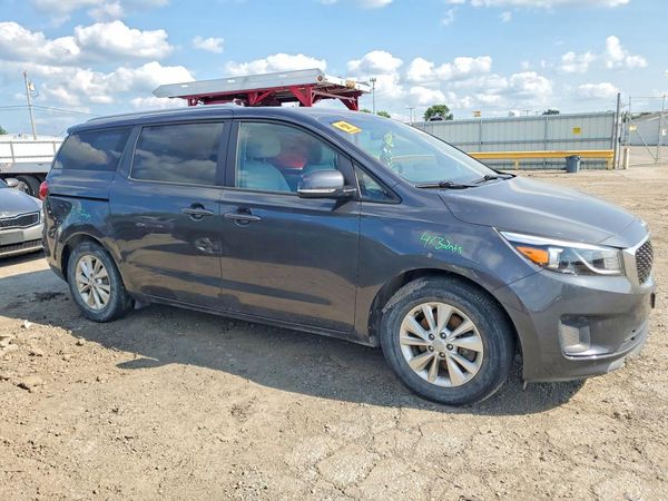 2016 KIA SEDONA