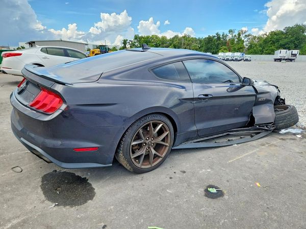2022 FORD MUSTANG