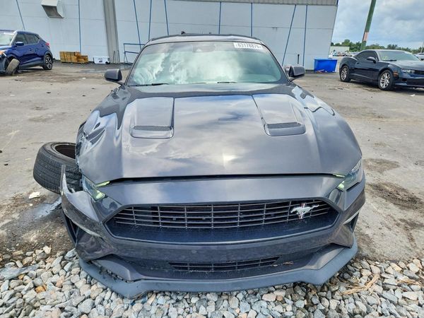 2022 FORD MUSTANG