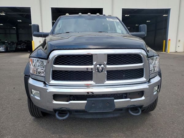 2018 RAM 5500 REG CAB CHASSIS
