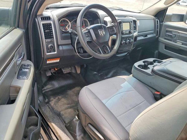 2018 RAM 5500 REG CAB CHASSIS