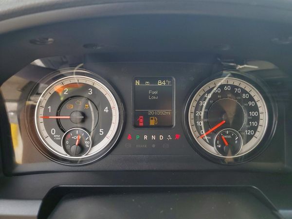 2018 RAM 5500 REG CAB CHASSIS