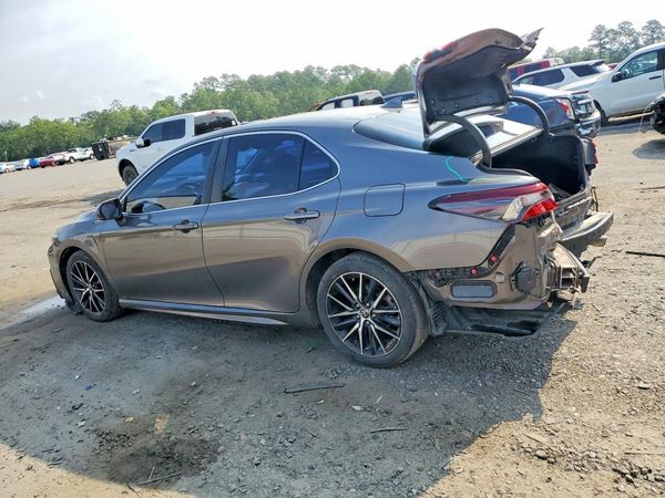 2021 TOYOTA CAMRY SE + Convenient Pkg