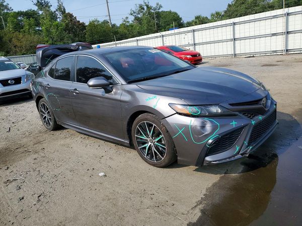 2021 TOYOTA CAMRY SE + Convenient Pkg