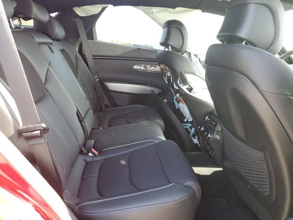 2024 GENESIS GV70
