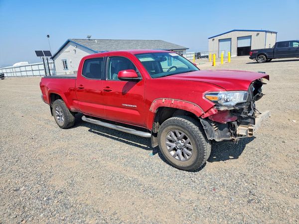 2016 TOYOTA TACOMA
