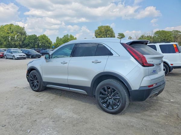 2022 CADILLAC XT4 Premium Luxury