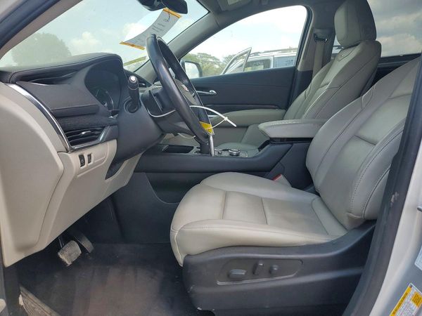 2022 CADILLAC XT4 Premium Luxury