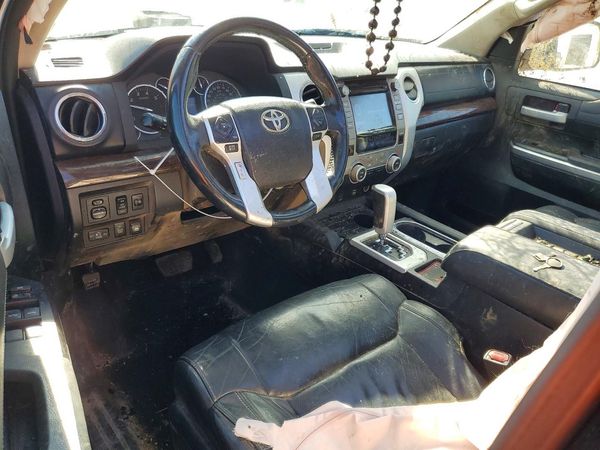 2017 TOYOTA TUNDRA Limited