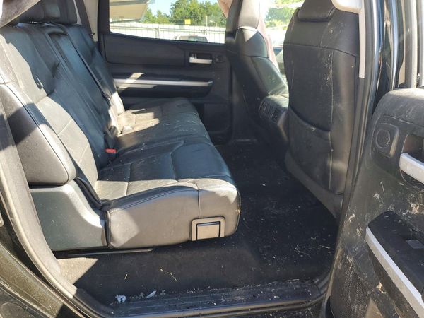 2017 TOYOTA TUNDRA Limited