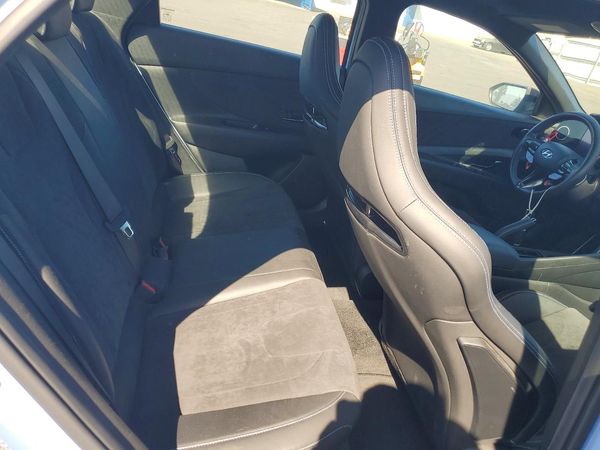 2022 HYUNDAI ELANTRA