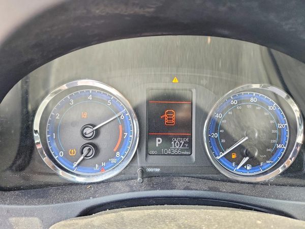 2019 TOYOTA COROLLA