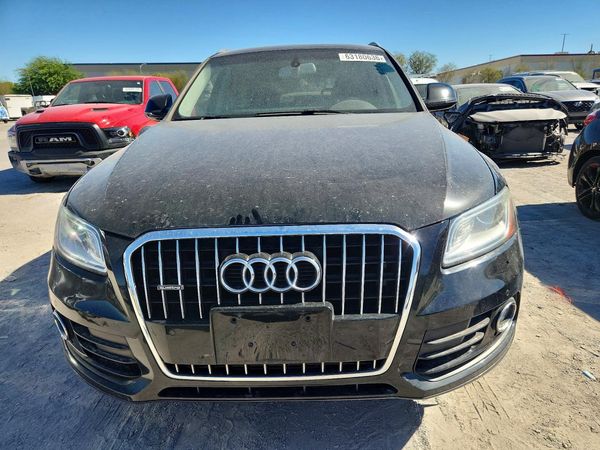 2016 AUDI Q5 quattro Premium Plus