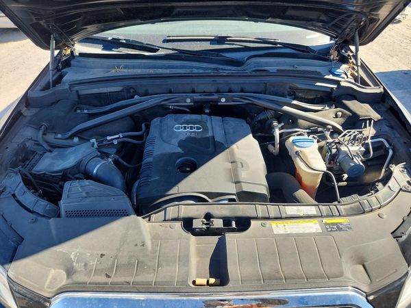 2016 AUDI Q5 quattro Premium Plus