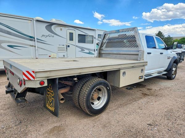2015 RAM 5500 CREW CAB CHASSIS