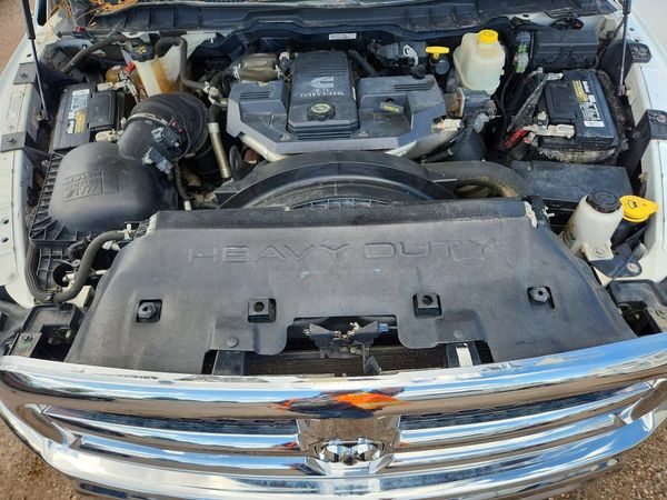 2015 RAM 5500 CREW CAB CHASSIS