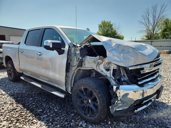 2019 CHEVROLET SILVERADO LTZ — Passenger 3/4