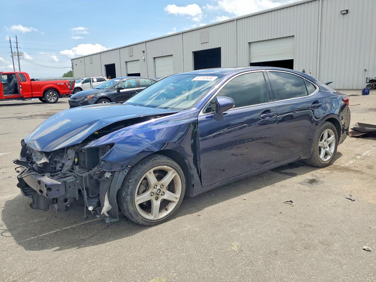 2016 LEXUS ES