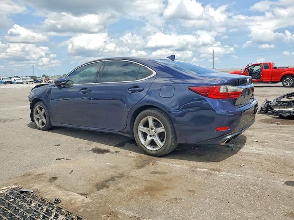 2016 LEXUS ES