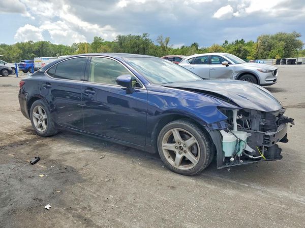 2016 LEXUS ES