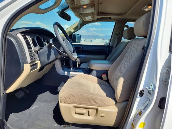 2012 TOYOTA TUNDRA SR5