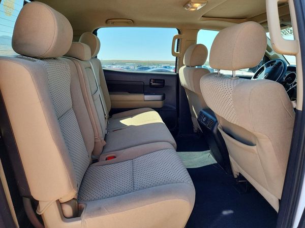 2012 TOYOTA TUNDRA SR5