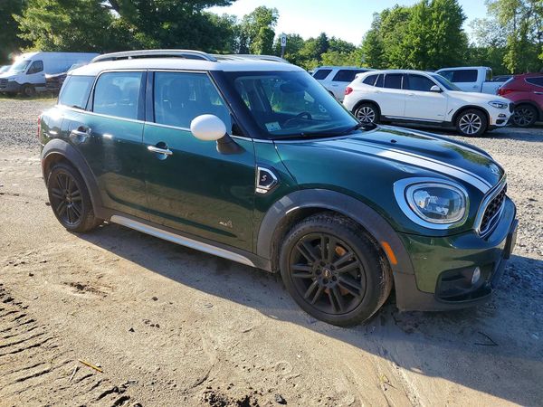 2018 MINI COOPER