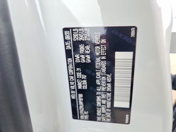 2021 VOLVO S90