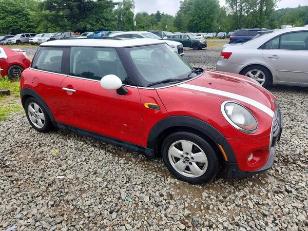 2016 MINI COOPER