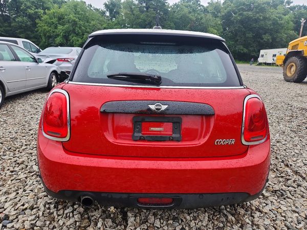 2016 MINI COOPER