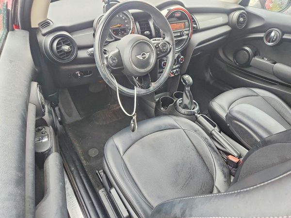 2016 MINI COOPER