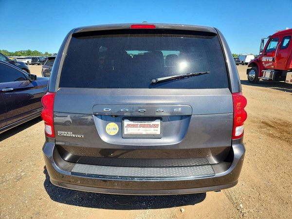 2018 DODGE GRAND CARAVAN SE