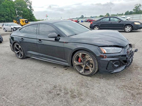 2022 AUDI RS5