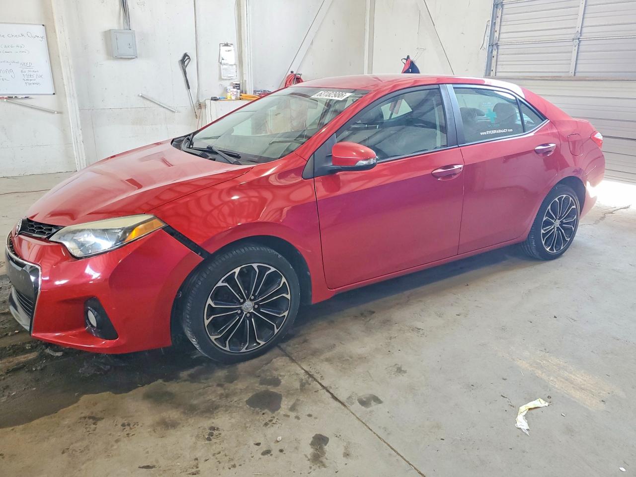 2016 TOYOTA COROLLA