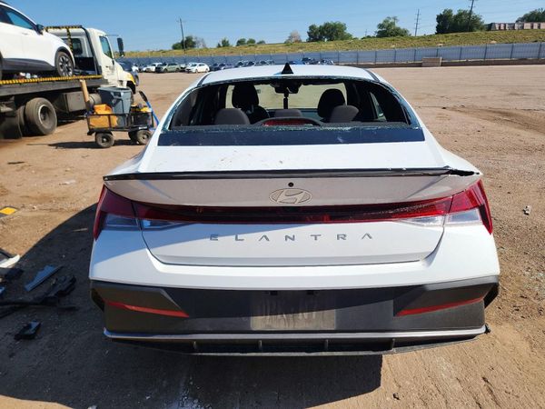 2025 HYUNDAI ELANTRA SEL Sport — DIRR