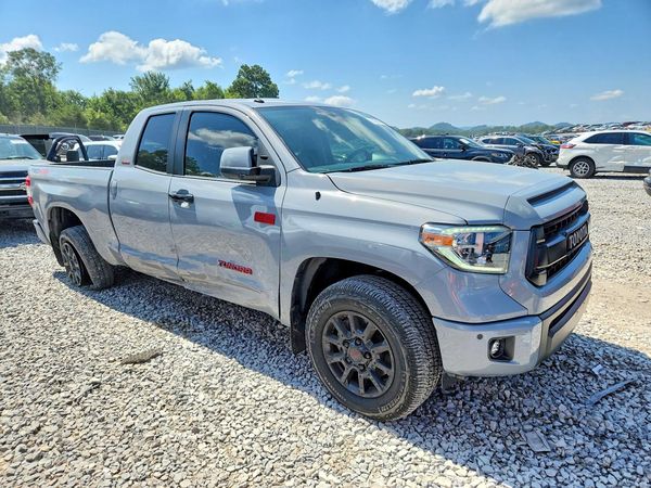 2018 TOYOTA TUNDRA Limited