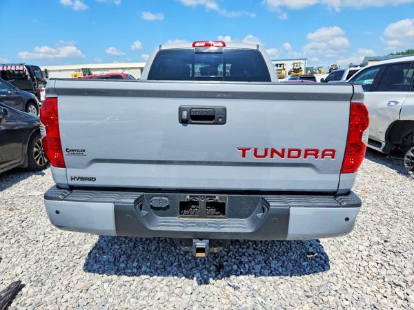 2018 TOYOTA TUNDRA Limited