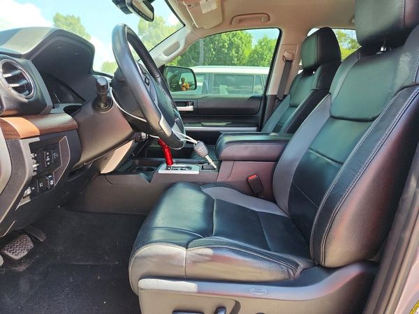 2018 TOYOTA TUNDRA Limited