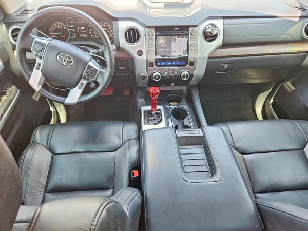 2018 TOYOTA TUNDRA Limited