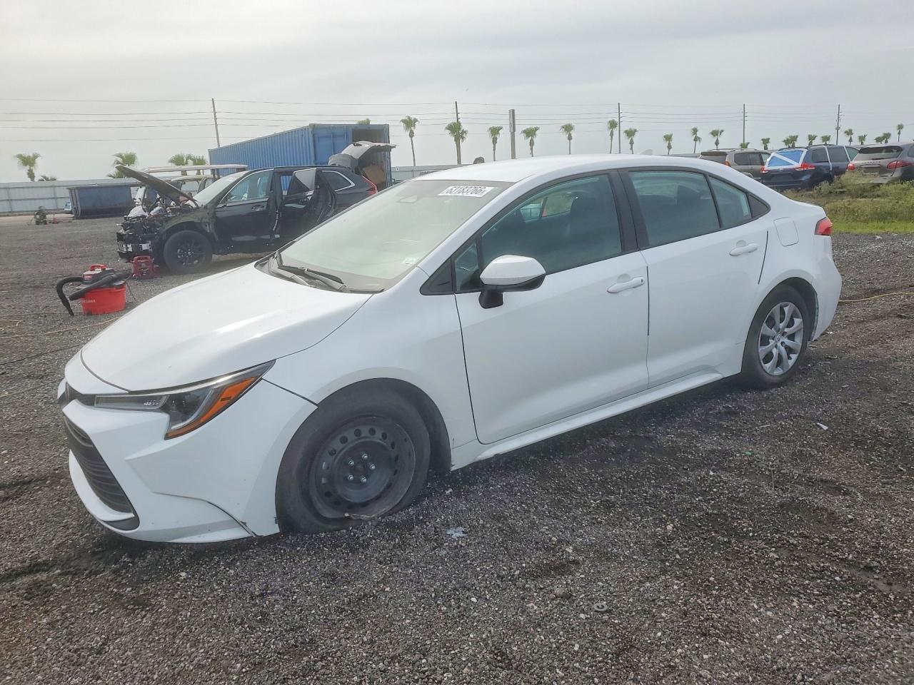 2025 TOYOTA COROLLA