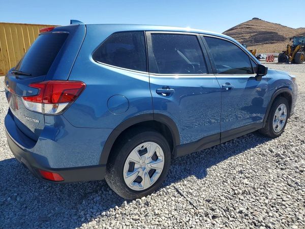 2023 SUBARU FORESTER