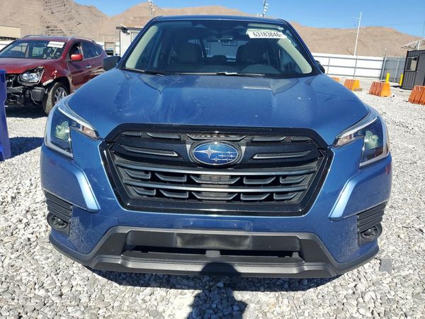2023 SUBARU FORESTER