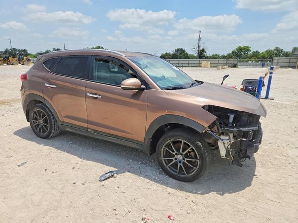 2016 HYUNDAI TUCSON — Passenger 3/4