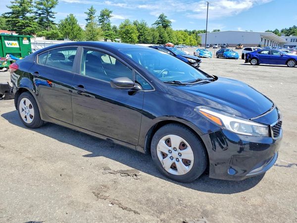 2018 KIA FORTE LX Base
