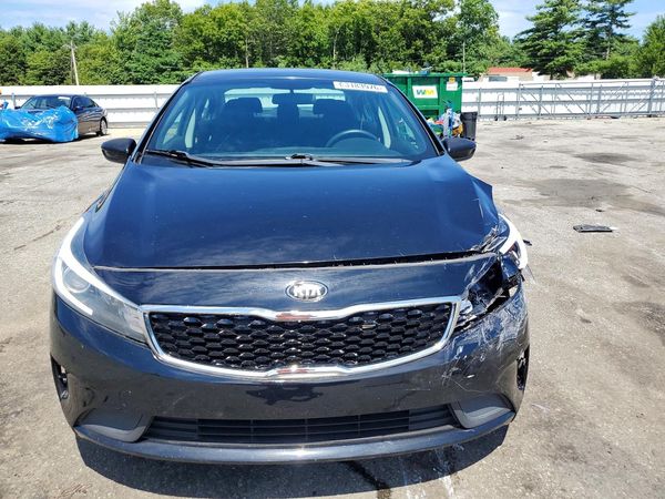 2018 KIA FORTE LX Base