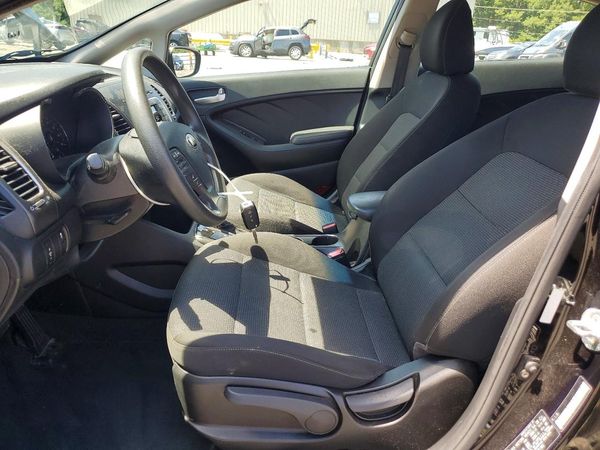 2018 KIA FORTE LX Base