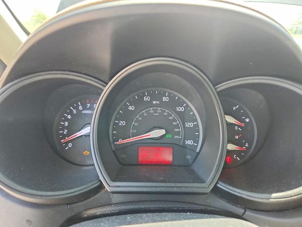 2014 KIA RIO 1.6 AT LX STD/Power